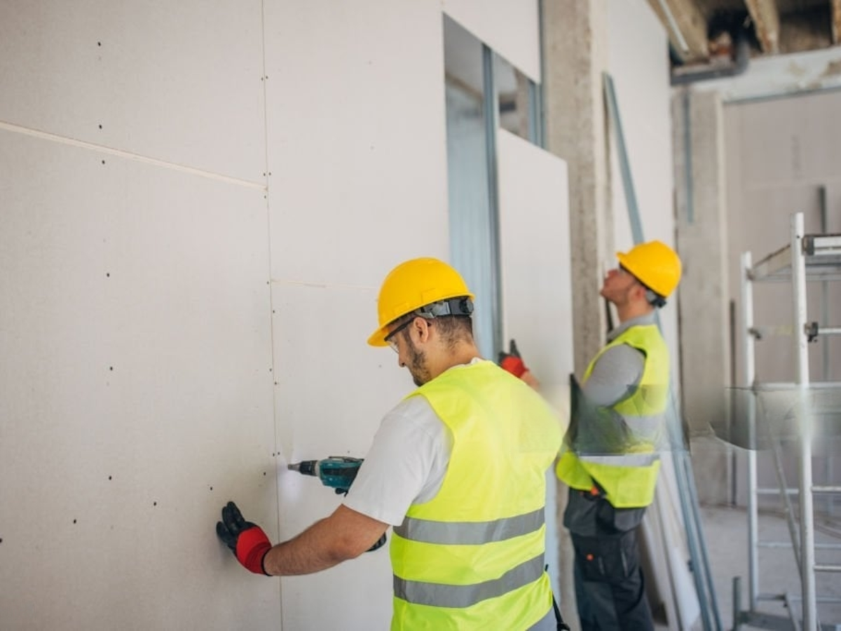 Trockenbau für saubere und langlebige Raumlösungen Trockenbauarbeiten für flexible und funktionale Raumlösungen im modernen Innenausbau